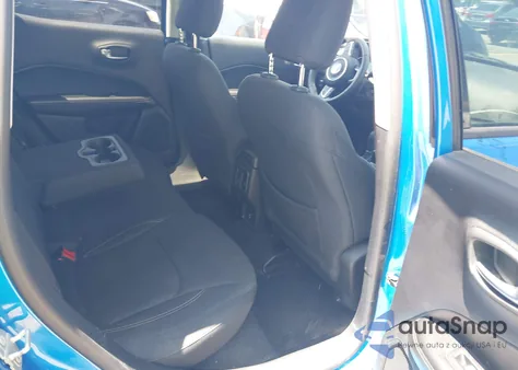 2018 Jeep Compass Sport Fwd из США, поврежденный, VIN 3C4NJCAB0JT338622